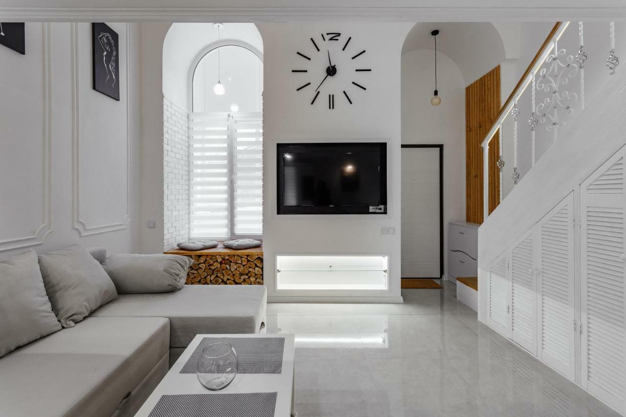 Двухуровневая Квартира Студия Odessa Extérieur photo